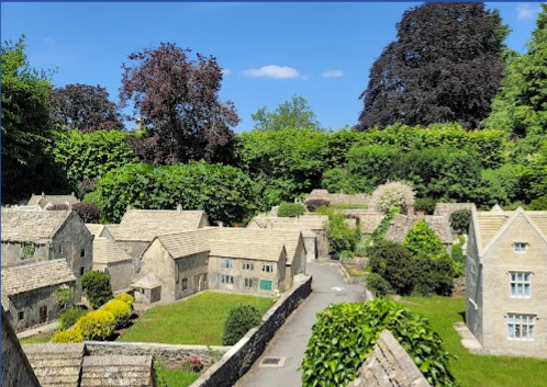 Bourton model village_image1