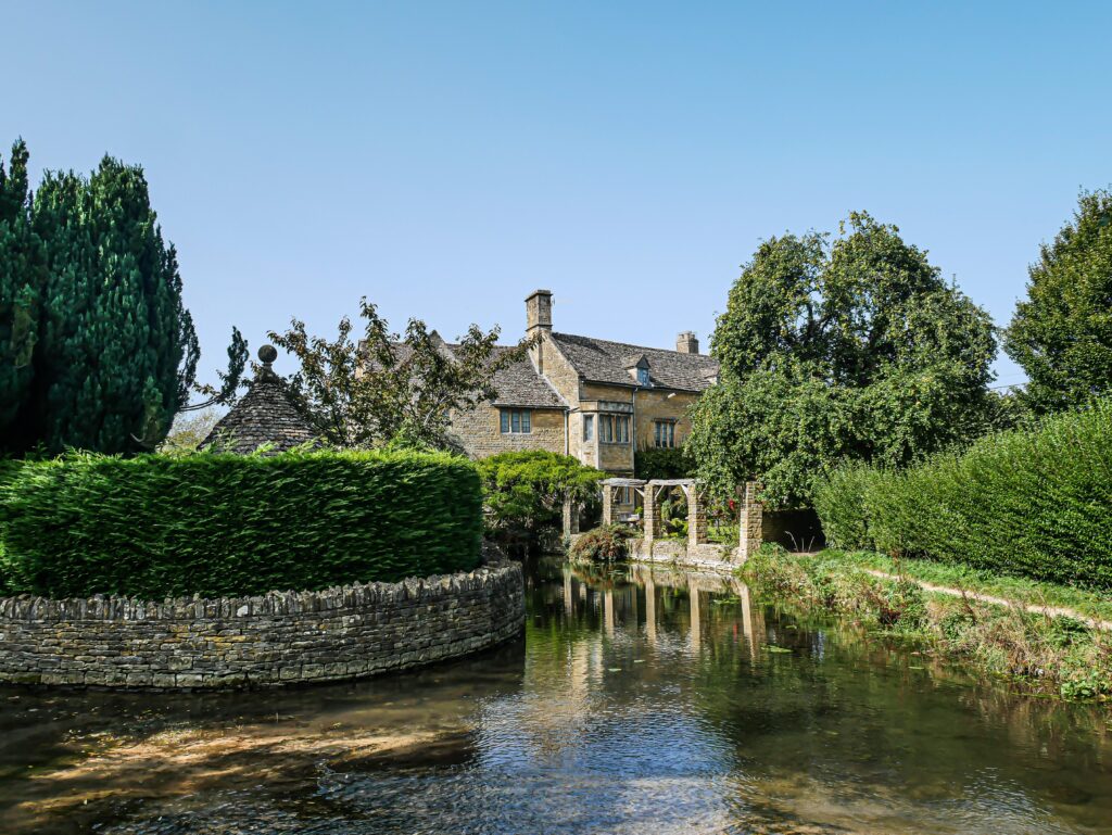 What Is The History Of The Cotswolds?